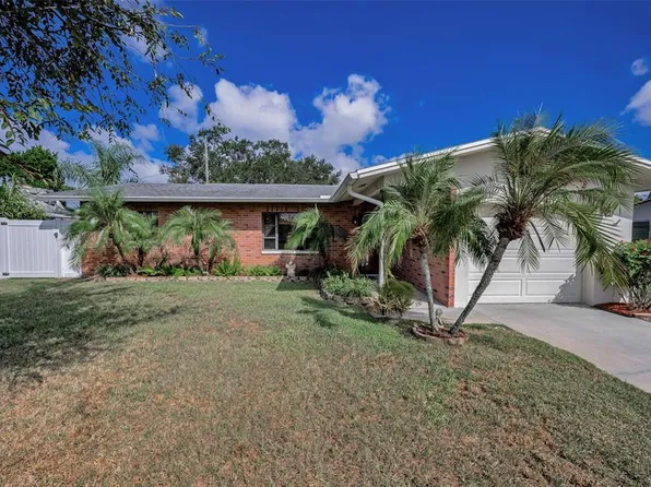 929 Britton St, Largo, FL 33770