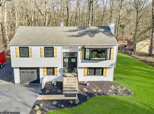 28056 Gaunts Bridge Rd, Columbus, NJ 08022