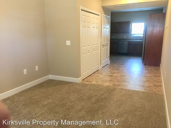 5th image of 701 W Fillmore St APT 3