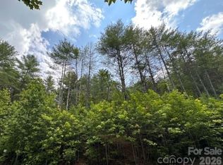 Rock Cliff Dr, Collettsville, NC 28611