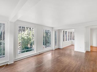 2332 Riverside Dr, Los Angeles, CA 90039