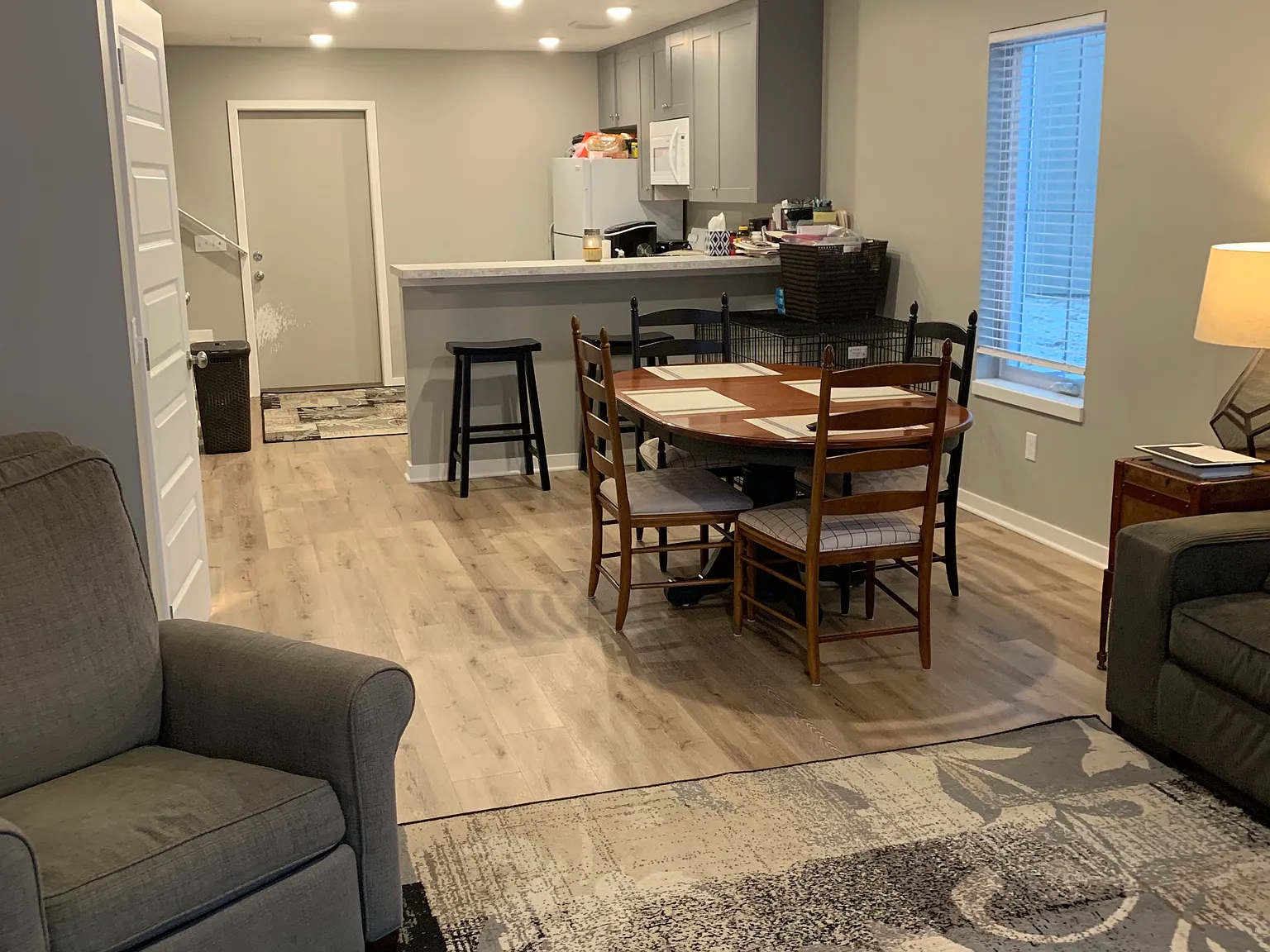 2 bed, 1.5 bath, 1100 sqft, $1,395 — Photo 4