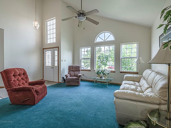 4th image of 2227 White Eagle Dr