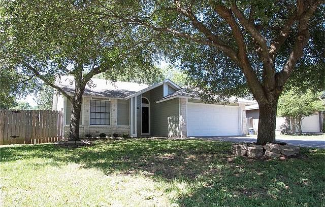 1st image of 3009 Red Bay Dr