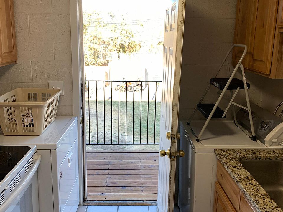 2nd image of 804 S Orchard Dr
