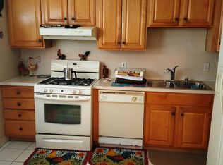 14 Atlantic Rd, Somerset, NJ 08873