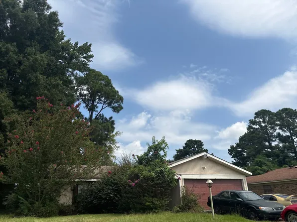 140 Bedford Ln, Jackson, MS 39206