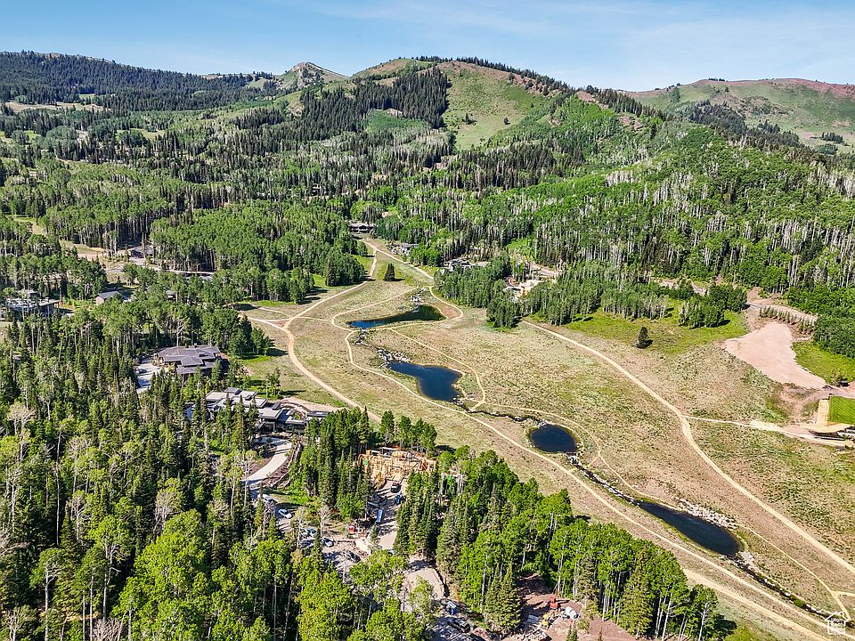 1st image of 263 White Pine Cyn