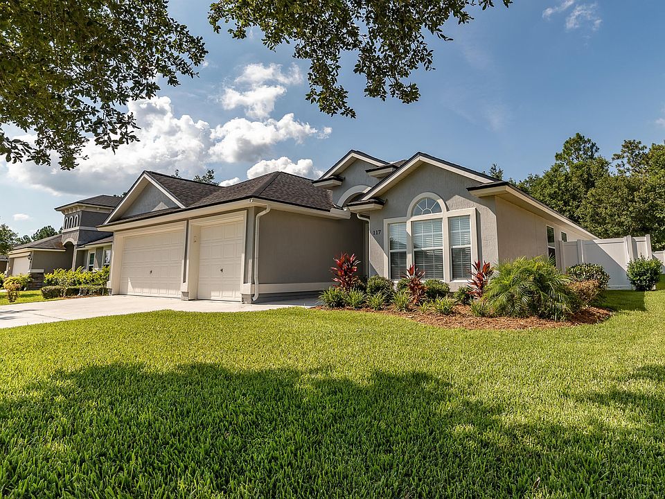 1st image of 117 Terracina Dr