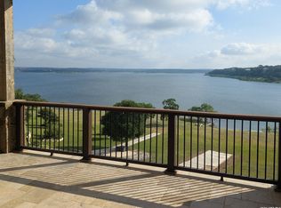 550 OAK SHORES DR, Canyon Lake, TX 78133