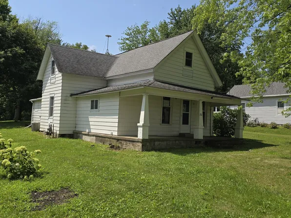 230 S High St, Jamestown, IN 46147