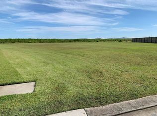 294 Northlake Dr, Thibodaux, LA 70301