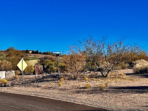 5th image of 7 Stagecoach Dr