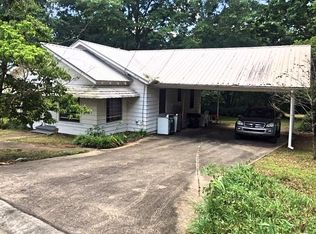 311 4th St N, Pell City, AL 35125
