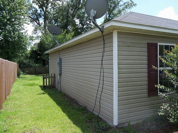 2nd image of 599 Bryson Cir