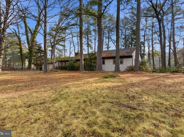 8539 E Marlboro Dr, Delmar, MD 21875