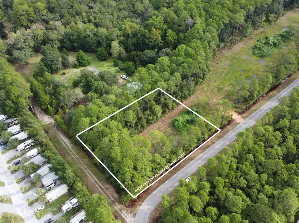 0 Shadow Ln Lot 8, Freeport, FL 32439