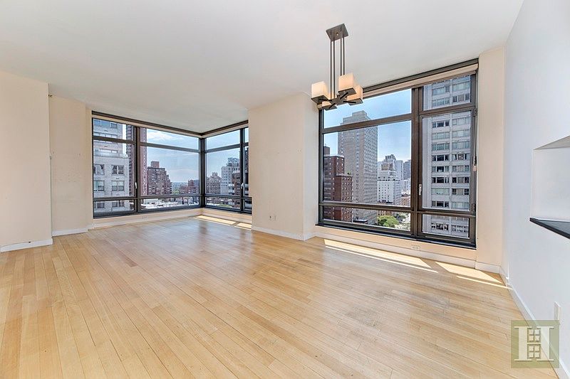 1st image of 450 E 83rd St APT 10D
