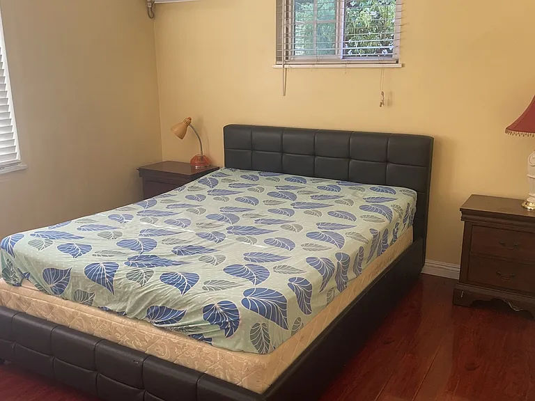 2548 Mayflower Ave #B — Photo 42