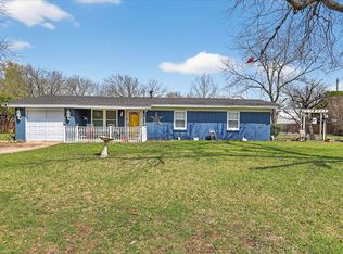 315 Hillcrest St, Mansfield, TX 76063