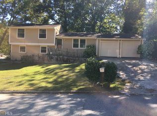 3020 Forestside Ln, College Park, GA 30349
