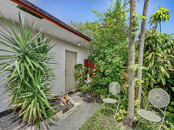 5th image of 4757 Luqui Ct