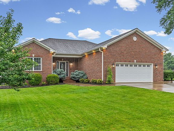 2nd image of 208 Andrew Dr