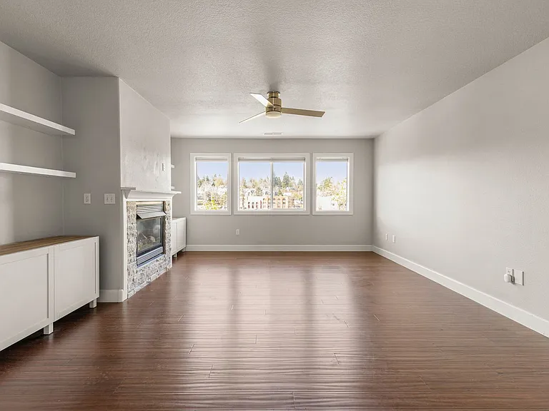 9746 SW 34th Pl #7 — Photo 4