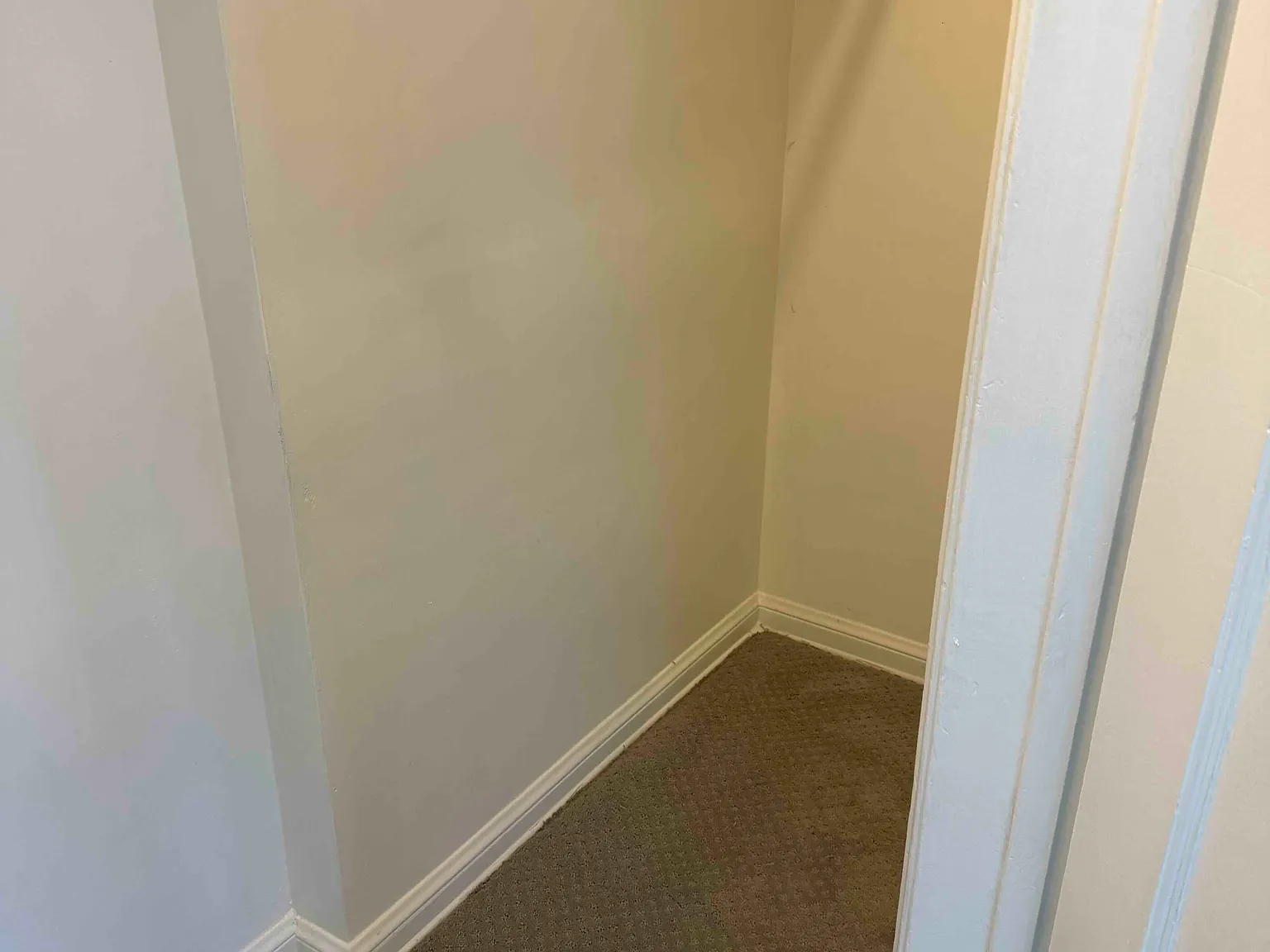 1 bed, 720 sqft, $1,900 — Photo 4