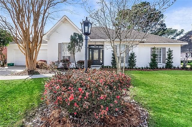 1st image of 7203 Brookwood Dr