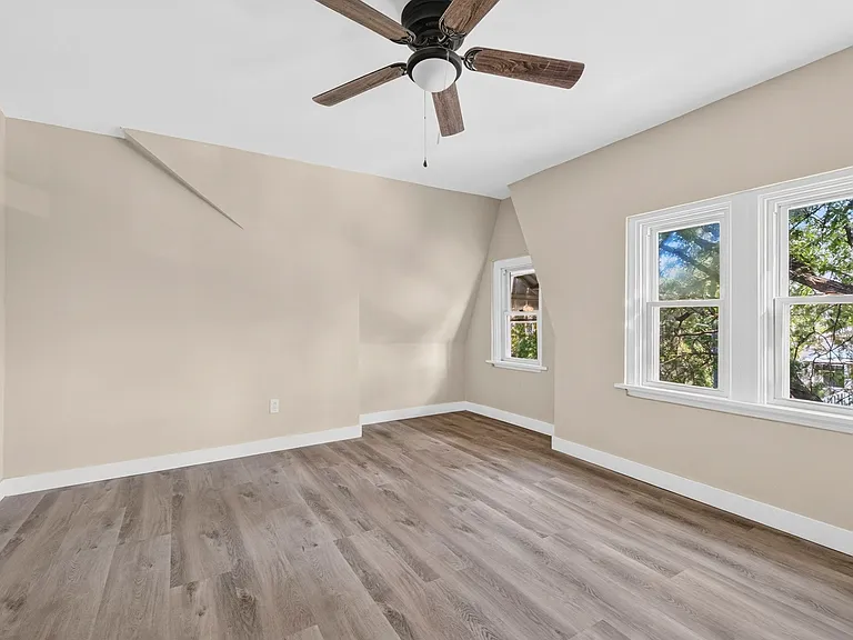 4323 Bingham Ave — Photo 18
