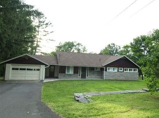 502 Mountain View Ave, Hurley, NY 12443