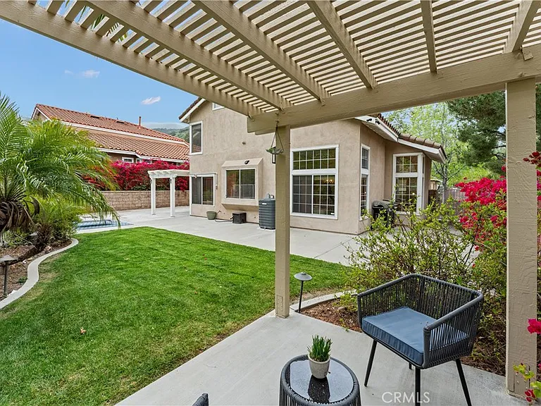 1535 San Almada Rd — Photo 10
