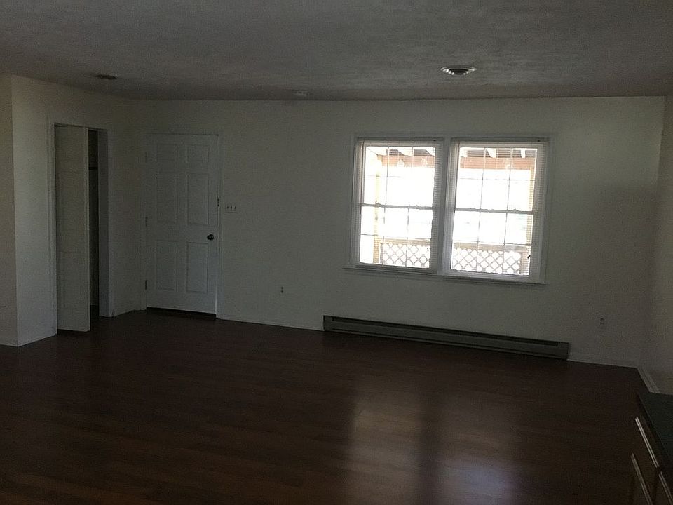 1st image of 26400 Peninsular Dr