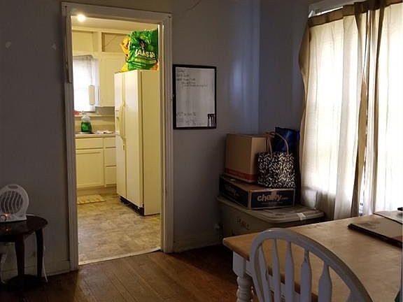 5th image of 1012 Pecan Ave