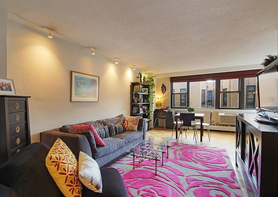 1st image of 230 E 15th St APT 7L