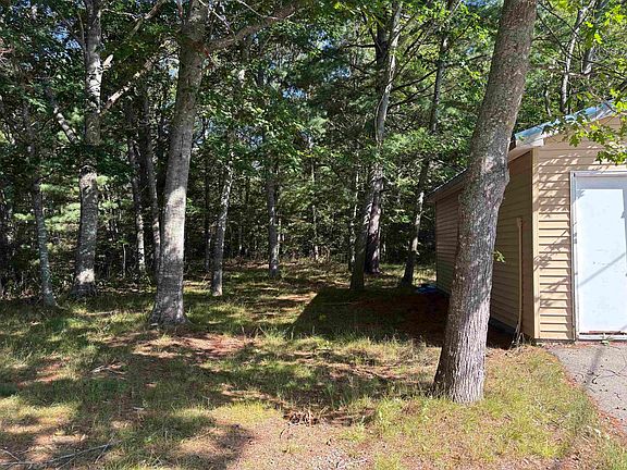 4th image of 1 Pinecrest Dr