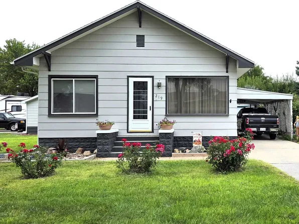 219 W Derby St, Oxford, NE 68967