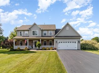 228 Southshore Pl, Webster, NY 14580