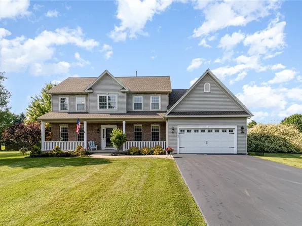 228 Southshore Pl, Webster, NY 14580