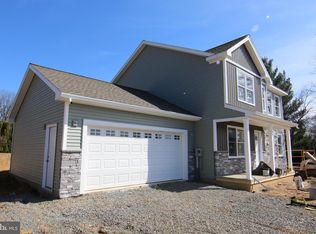 158 N Fisher St, Jonestown, PA 17038