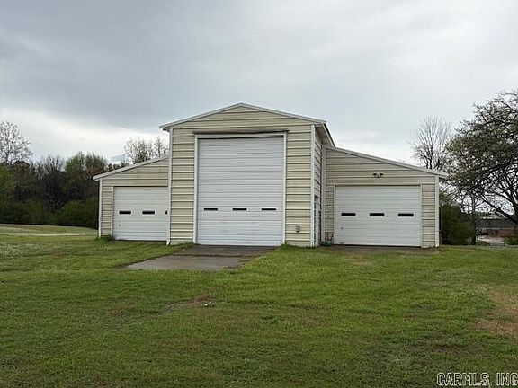 4th image of 2714 E 28th St