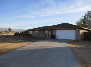 21391 Pahute Rd, Apple Valley, CA 92308