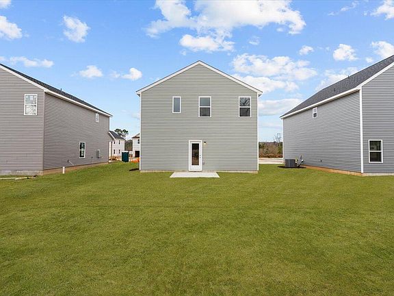 7th image of this home