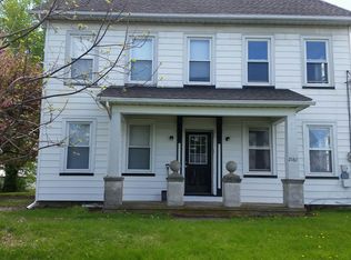 2169 Community Dr, Bath, PA 18014