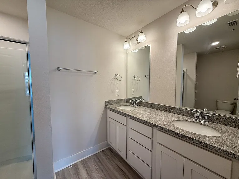 9502 Nature Creek Cir — Photo 8