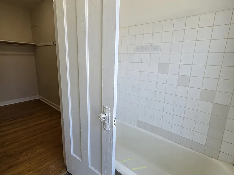 1717 W North Shore Ave #1B — Photo 7