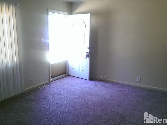 5th image of 2350 N Goodlet Ave