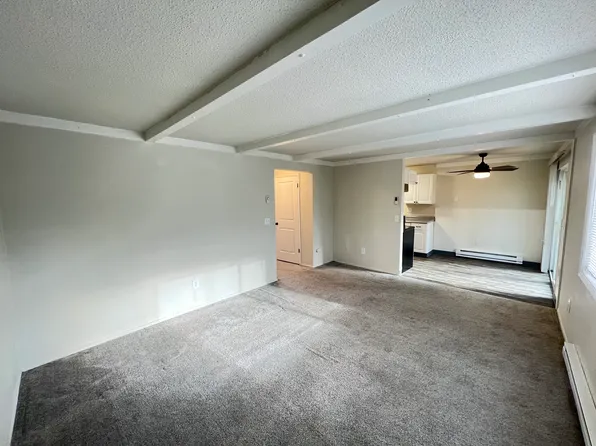 12517 47th Ave SW APT 15, Lakewood, WA 98499