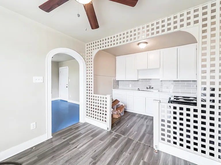 3205 Illinois St #4 — Photo 4